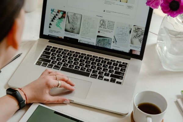 Services Services 02